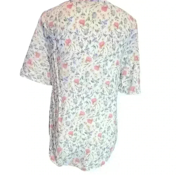 H&M Women's Floral Blouse Size 10 Pink Short Flutter Sleeve Top - Picture 3 of 7